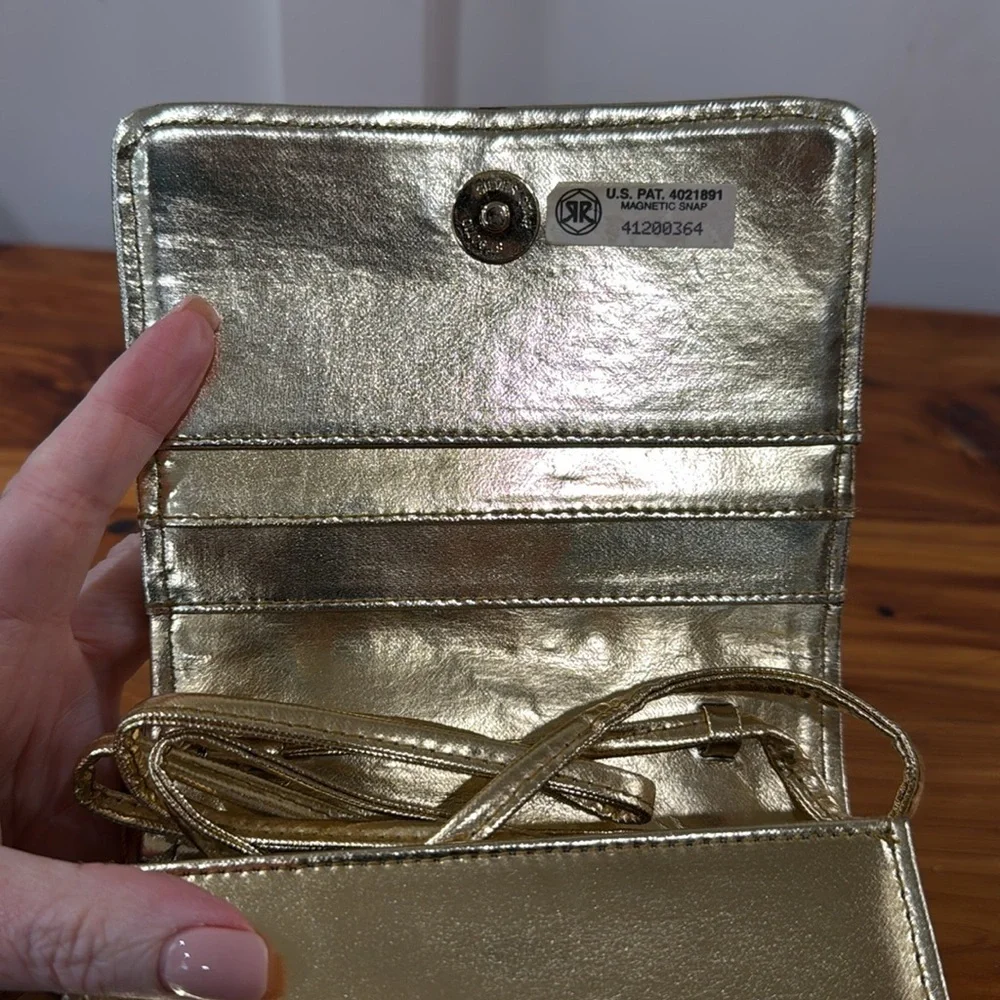 NWT Vintage Whiting and Davis International Gold Mesh Purse